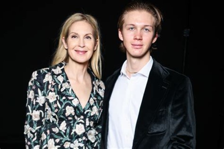 Daniel Giersch & Kelly Rutherford: The Untold Story - Discover Now!