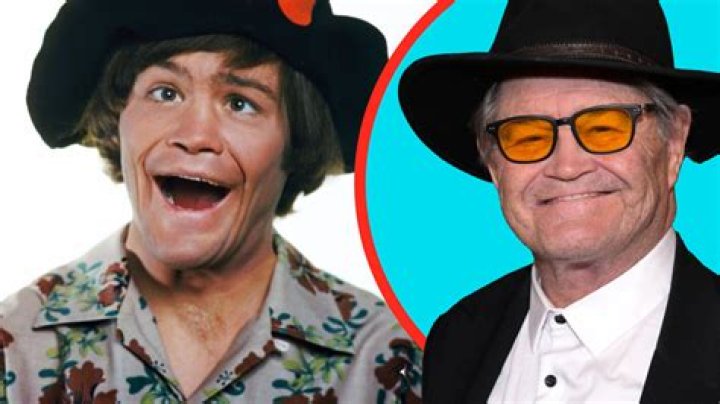 Davy Jones: Monkees Star, Actor, and Singer's Life