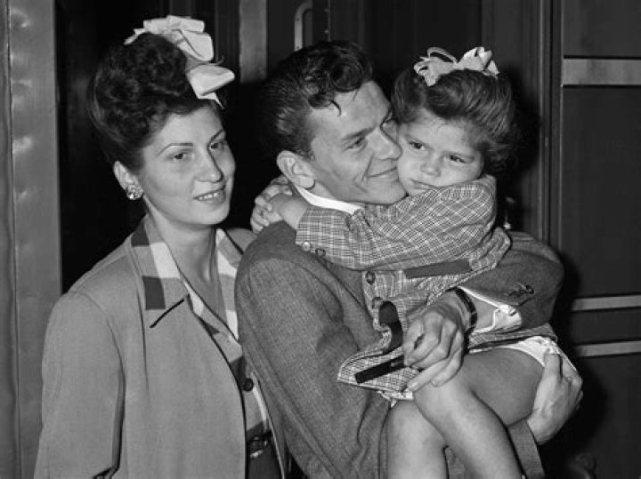 Frank Sinatra's Grandchildren: Michael & More - Family Legacy