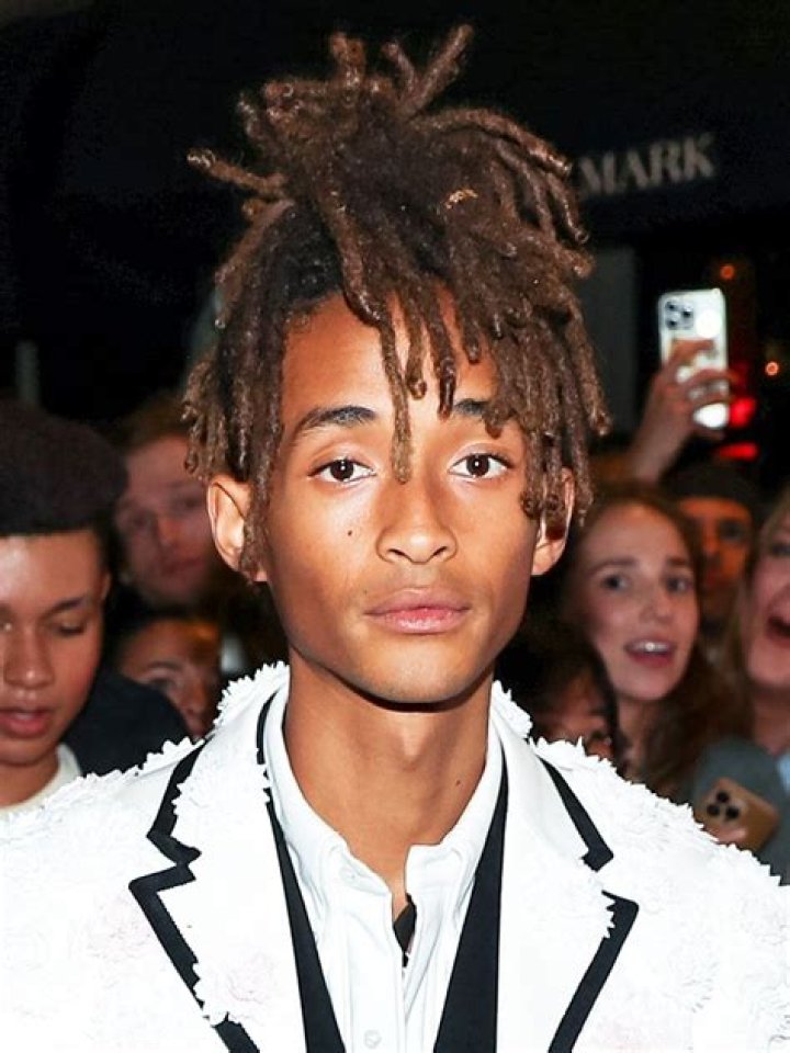 Jaden Smith's Philanthropy: Water, Vegan Meals & More!