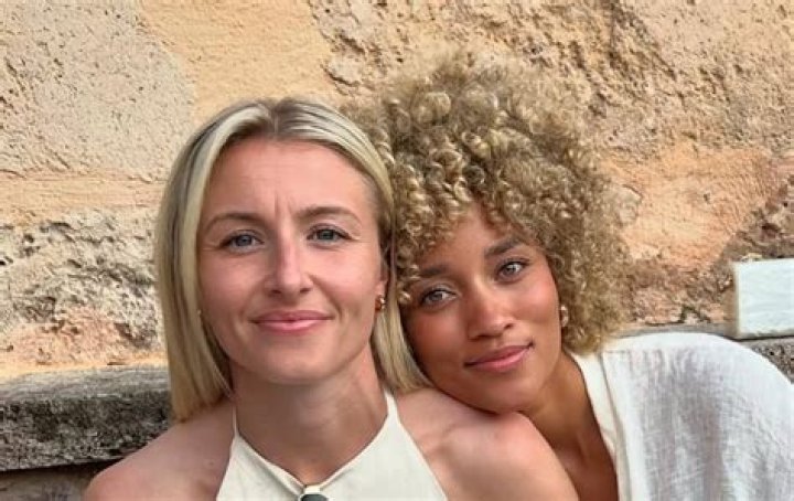 Leah Williamson & Jordan Nobbs: Are They Dating?
