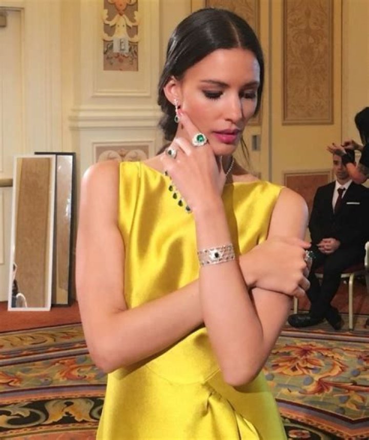 Nina Mansker: Runway & Beyond | Movies, Bio & More!