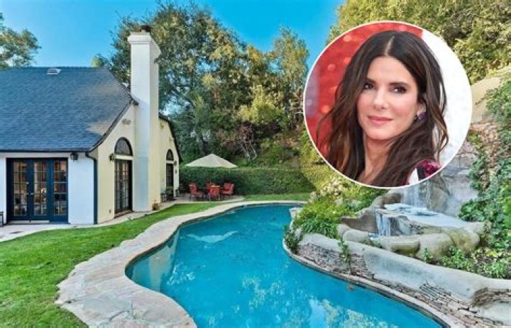 Sandra Bullock's Real Estate: Where Does She Live & Own?