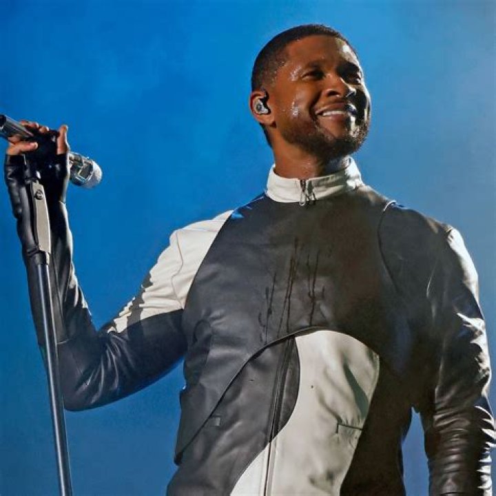 Usher's Height, Weight, & More: Facts & Stats