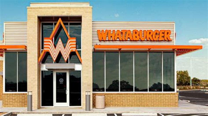 Whataburger Franchise: Costs, Fees & Investment Guide | 2024